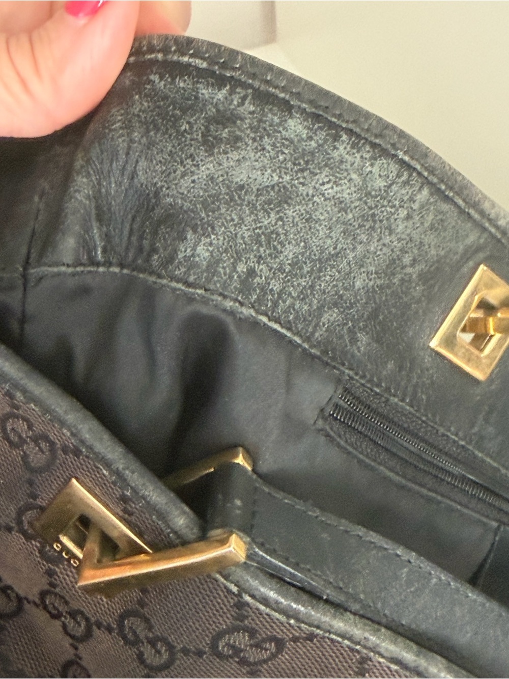 Gucci GG Monogram Canvas Tote Bag – Brown/Black - Picture 13 of 16